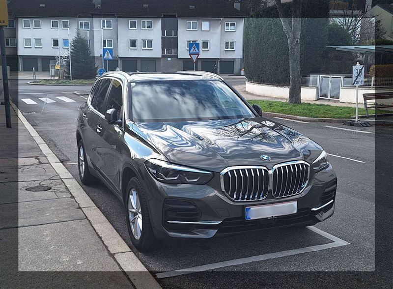 BMW X5  30d 外交官车出售